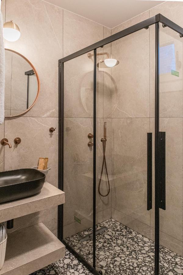 Chelmis Sea Front Apartments - Atlantis أرغوستولي المظهر الخارجي الصورة